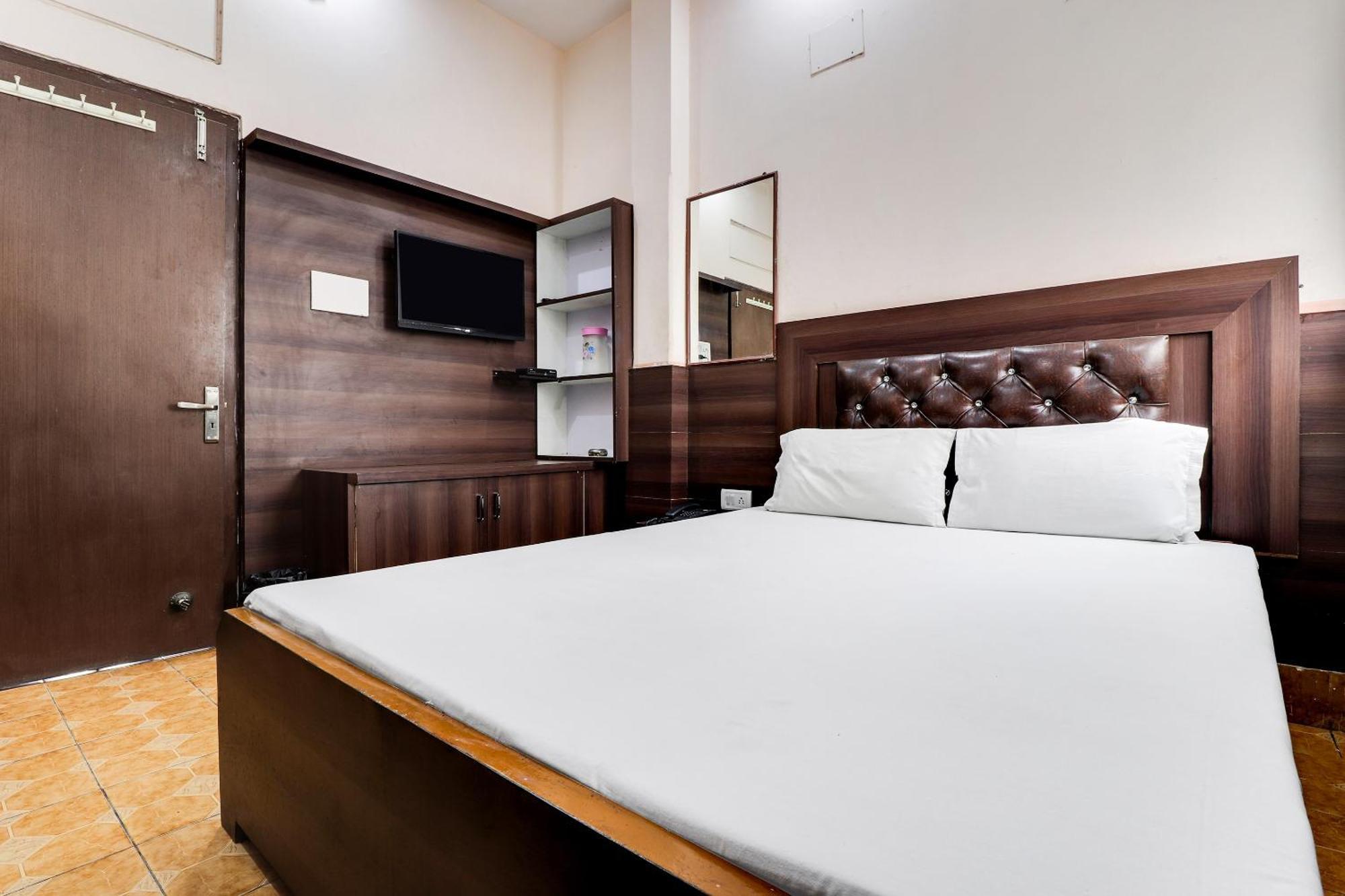 Spot On 40076 Hotel Sunny Bhairaun Ghat Exterior photo